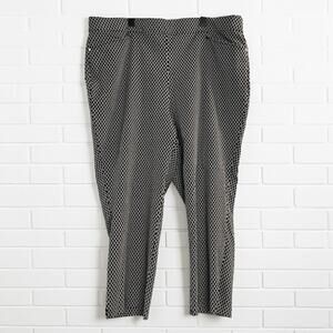 Rafaella Capri Pants Size 18 Black White Geometric Stretch Career Chic